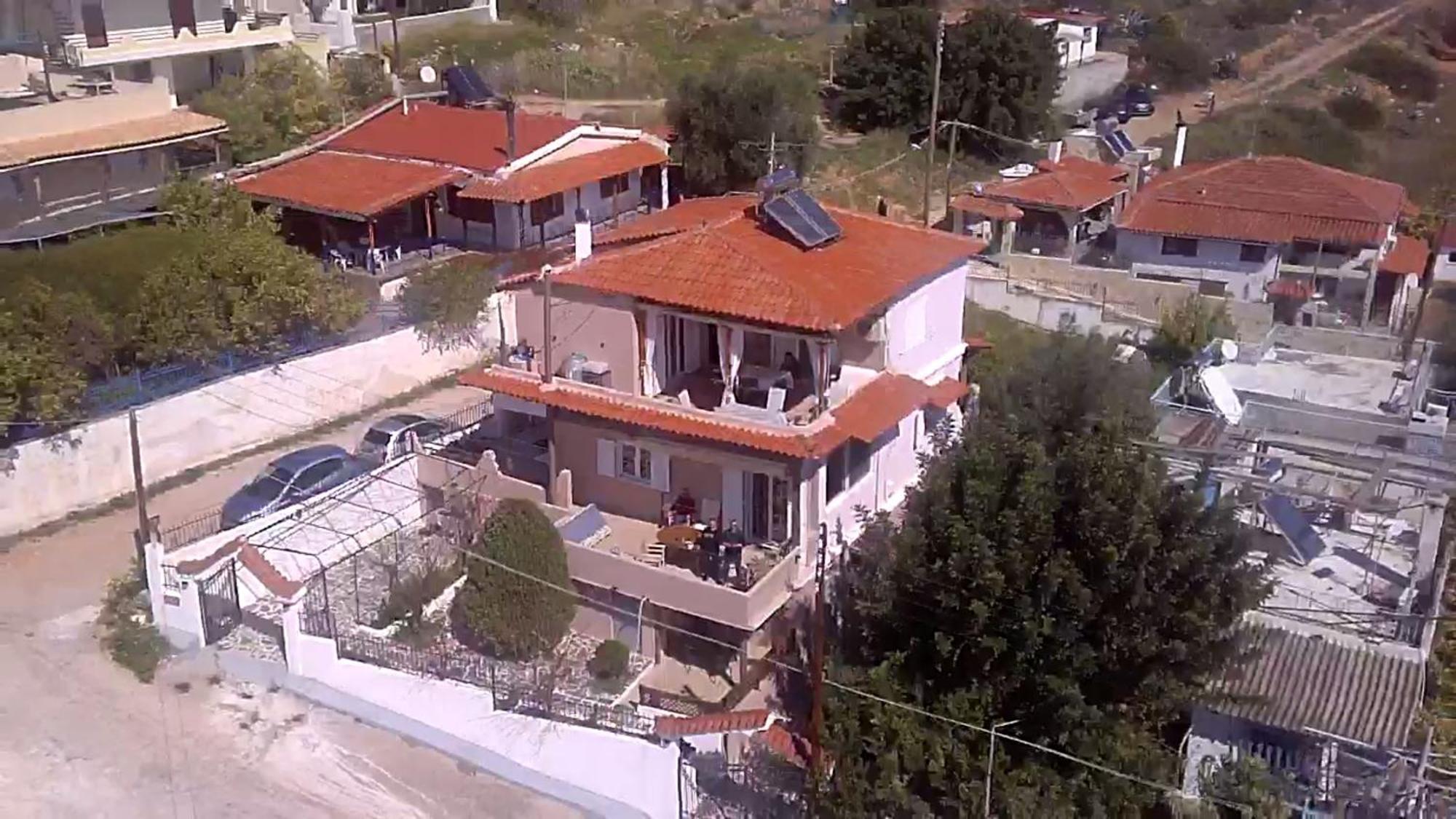 Iliakti Relaxing Seaside Villa Salamis Bagian luar foto